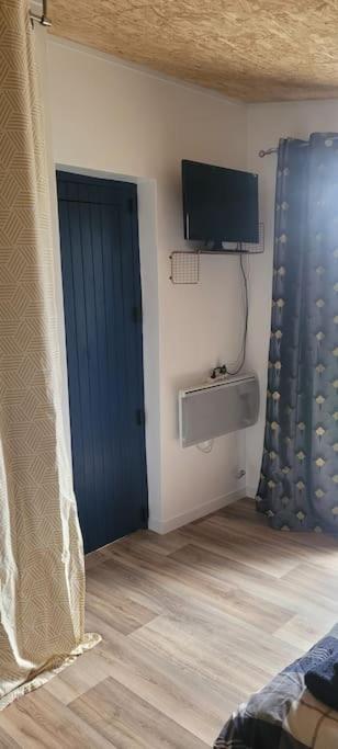 Chambre Independante Chez L'Habitant A La Campagne Proche Bordeaux Et L'Ange Bleu Gauriaguet 외부 사진